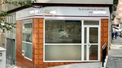 Local comercial en alquiler en Avenida de la Concordia, cerca de Calle Rafael Barez - Vista 2