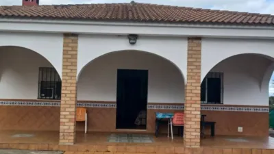Chalet for sale in Castilblanco de los Arroyos photo 5