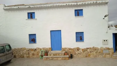 House in Cuevas del Campo photo 35