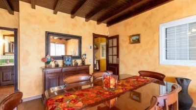 Chalet en venta en Calle Carretera de La Esperanza, 66, El Rosario de 670.000 €