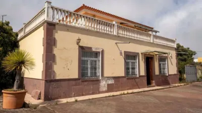 Chalet en venta en Calle Carretera de La Esperanza, 66, El Rosario de 670.000 €
