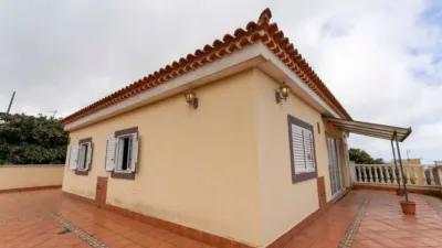 Chalet en venta en Calle Carretera de La Esperanza, 66, El Rosario de 670.000 €