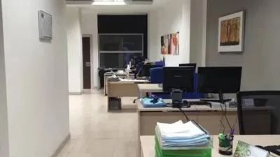 Local comercial en venta en Centro - Més