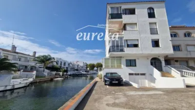 Apartment in Empuriabrava photo 27