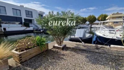 Apartment in Empuriabrava photo 29