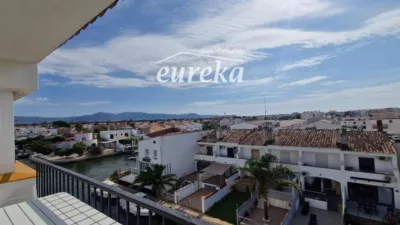 Apartment in Empuriabrava photo 2