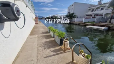 Apartment in Empuriabrava photo 31