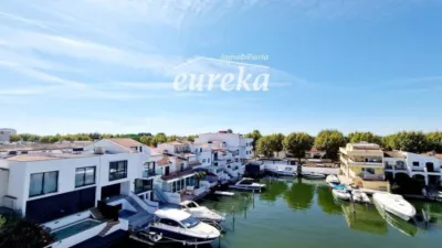Apartment in Empuriabrava photo 39