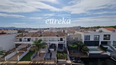 Apartment in Empuriabrava photo 4