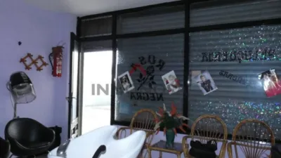 Local comercial en venta en Caranza - Vista 2