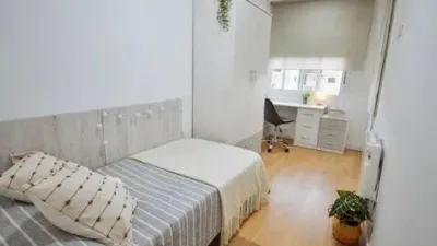 Habitación en alquiler en Universitat, Universitat (Lleida Capital) de 350 €<span>/mes</span>