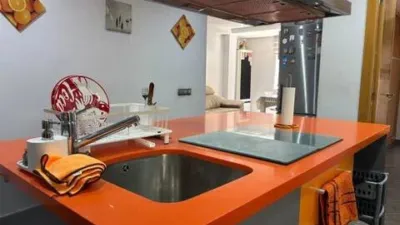 Apartment in El Castellar-L'Oliveral photo 5
