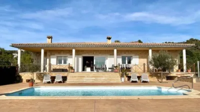 Chalet on Calle Aritjol, No. 1 photo 2