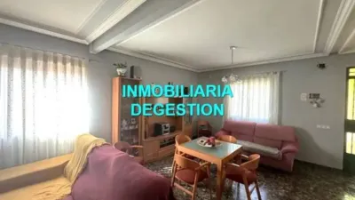 Chalet in Linares photo 5