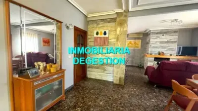 Chalet in Linares photo 8