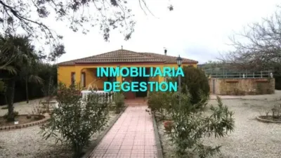 Chalet in Linares photo 11