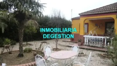 Chalet in Linares photo 13