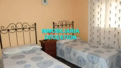 Chalet in Linares photo 15