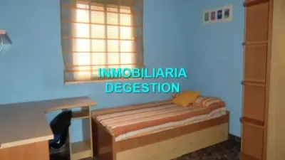 Chalet in Linares photo 20