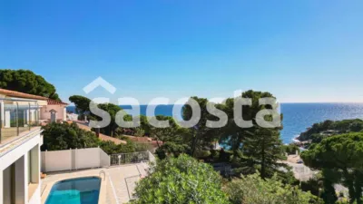 Villa in Mont-Ferrant-Sant Joan photo 11