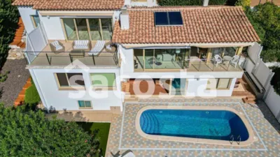 Villa in Mont-Ferrant-Sant Joan photo 12