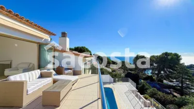 Villa in Mont-Ferrant-Sant Joan photo 42