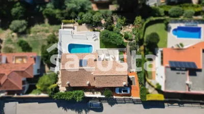 Villa in Mont-Ferrant-Sant Joan photo 4