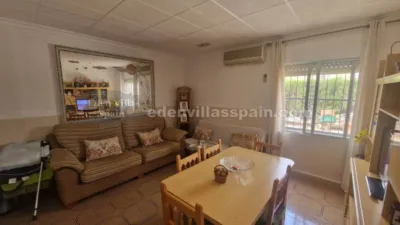 House in Cementerio Neighborhood photo 12