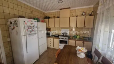 House in Cementerio Neighborhood photo 13