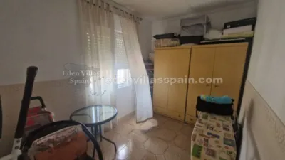 House in Cementerio Neighborhood photo 16