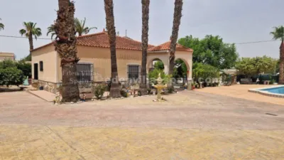 House in Cementerio Neighborhood photo 3