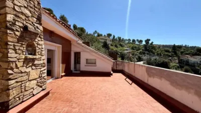 Chalet in Torrelles de Llobregat photo 18