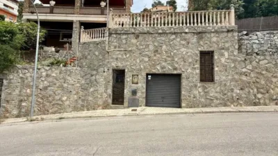 Chalet in Torrelles de Llobregat photo 38