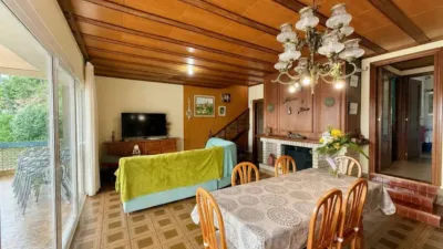 Chalet in Torrelles de Llobregat photo 9