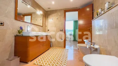 House in Canyelles-La Montgoda photo 27