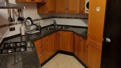 Habitación en alquiler en Joc de La Bola-Camps D'Esports, Joc de la Bola-Camps d'Esports (Lleida Capital) de 300 €<span>/mes</span>