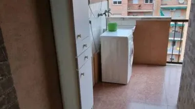 Habitación en alquiler en Joc de La Bola-Camps D'Esports, Joc de la Bola-Camps d'Esports (Lleida Capital) de 300 €<span>/mes</span>