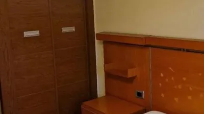 Habitación en alquiler en Joc de La Bola-Camps D'Esports, Joc de la Bola-Camps d'Esports (Lleida Capital) de 300 €<span>/mes</span>