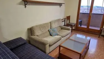 Habitación en alquiler en Joc de La Bola-Camps D'Esports, Joc de la Bola-Camps d'Esports (Lleida Capital) de 300 €<span>/mes</span>