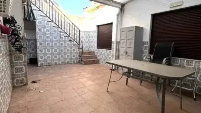 Chalet in Linares photo 14