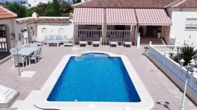 Casa – Catral - Més
