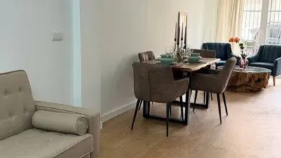 Apartment in El Castellar-L'Oliveral photo 2