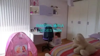 Chalet in Linares photo 10