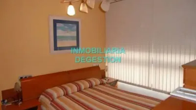 Chalet in Linares photo 11