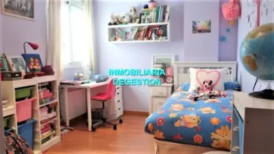 Penthouse in Linares photo 19