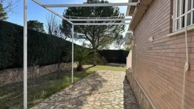 Chalet in Linares photo 7