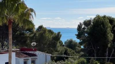 Chalet in Cala Advocat-Baladrar photo 3
