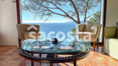House in Canyelles-La Montgoda photo 2