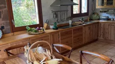Rustic house on Carrer del Doctor Peris photo 5