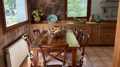 Rustic house on Carrer del Doctor Peris photo 6